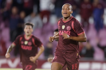 Yoshan Valois suma dos goles en ocho partidos con Lanús en 2026, uno por la Liga Profesional y otro en la Copa Libertadores - crédito Juan Ignacio Roncoroni/EFE