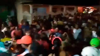 VIDEO: Una ‘COVID fiesta’ en