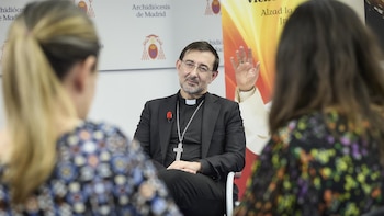 VÍDEO:El arzobispo de Madrid, José Cobo, no descarta encuentro entre el Papa y Bad Bunny en junio: "Puede haber puentes"