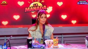 Laura Spoya aparece en un