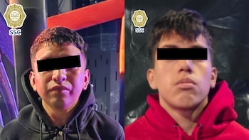 Dos hombres jóvenes con barras negras en los ojos y el logotipo de la Secretaría de Seguridad Ciudadana en la parte superior