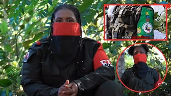 Como si presentaran un noticiero,