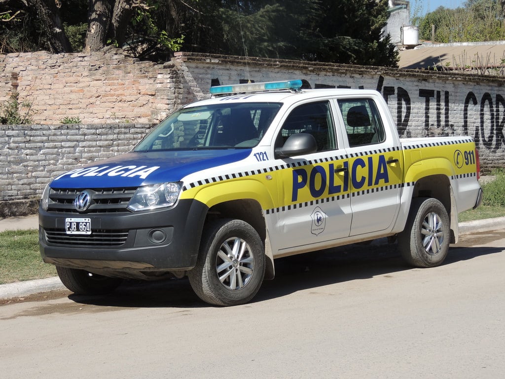 La mujer habría realizado el ataque con la ayuda de un cómplice que continúa prófugo