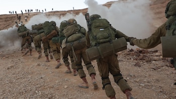 Heridos cuatro soldados israelíes en un "accidente operativo" en una base del sur del país, según el Ejército