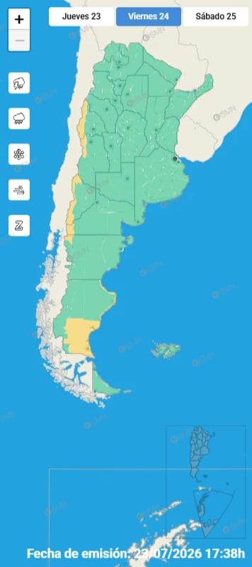 La ola de frío polar llegó con intensas nevadas, acumulación de hielo y operativos de rescate para vehículos varados en rutas cordilleranas