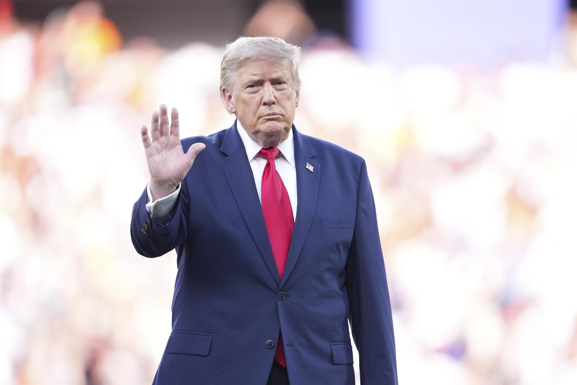 Trump niega tener "tensión con nadie" tras el Mundial: "He hablado con España y los he felicitado"