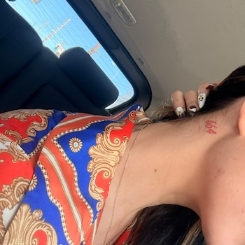 Gala Montes tatuaje (X)