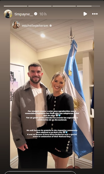 Tim Payne en la embajada argentina en Nueva Zelanda
