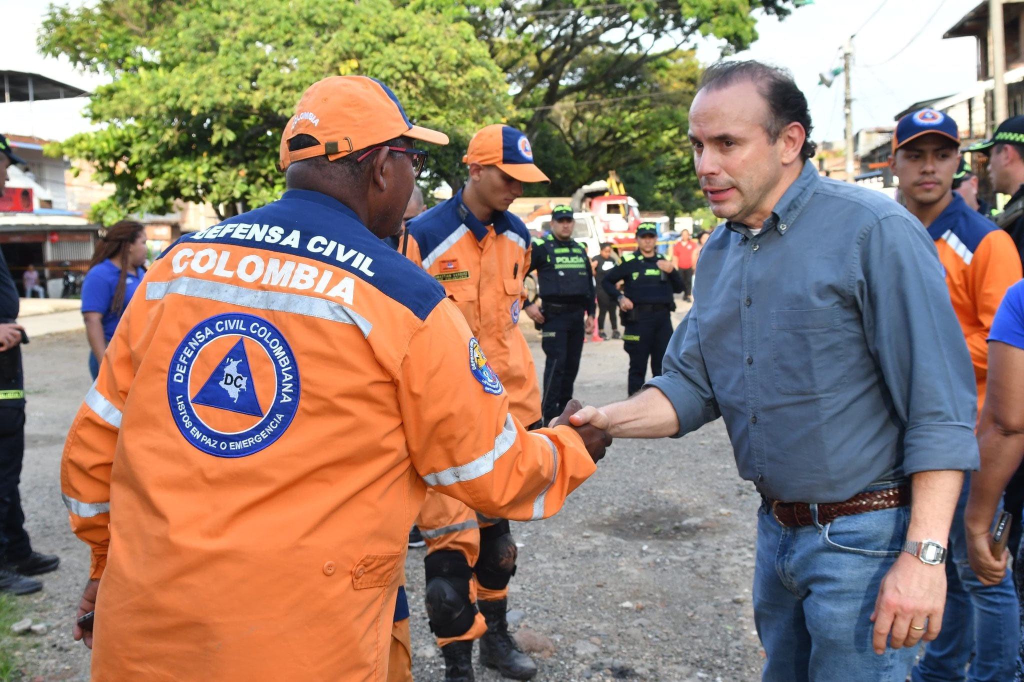 Los ataques provocaron la implementación de una ley seca y restricciones nocturnas en toda la ciudad de Cali - crédito @alejoeder / X