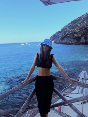 Camila Morrone, lejos del Mundial 2026, expresó su apoyo por la Selección Argentina desde sus vacaciones en Italia con su novio Cole Brennet