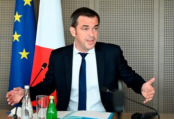 El ministro francés de Sanidad, Olivier Véran. EFE/EPA/BERTRAND GUAY / POOL