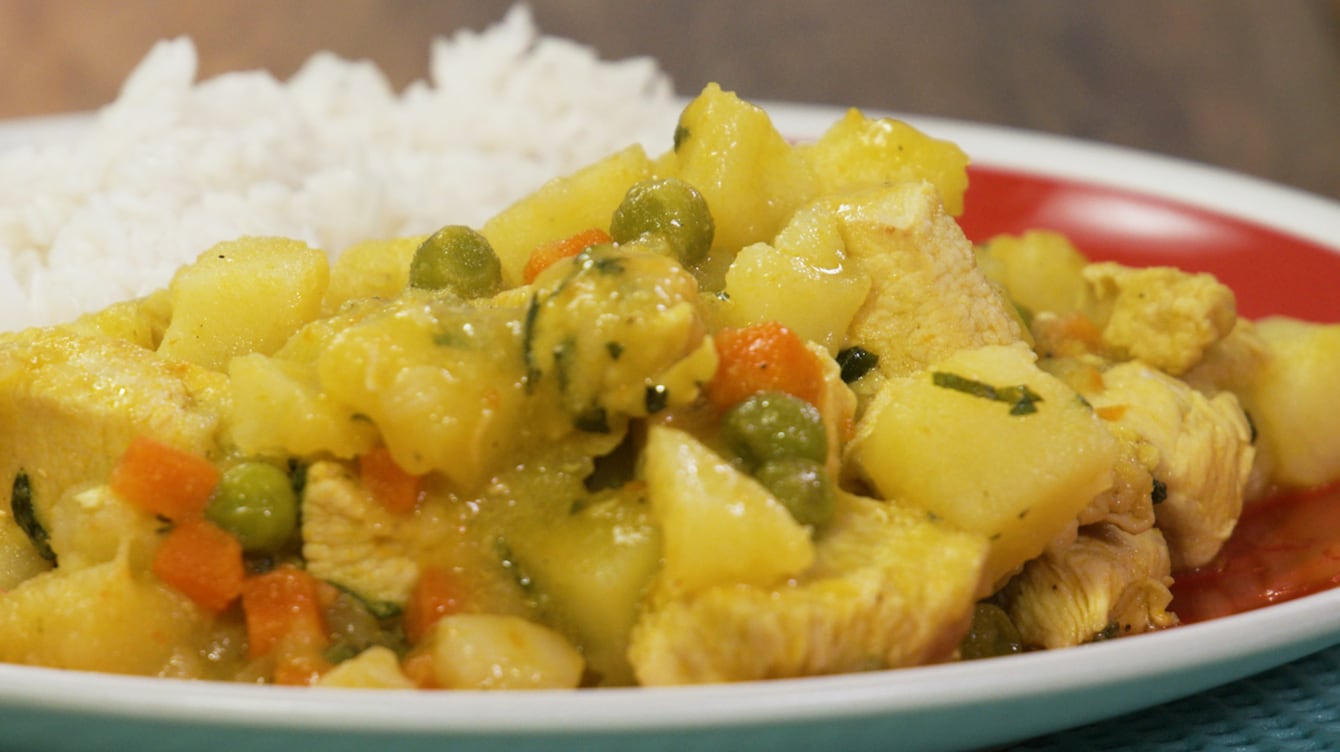 Aprender a preparar el mejor cau cau de pollo peruano (Foto: Buenazo)