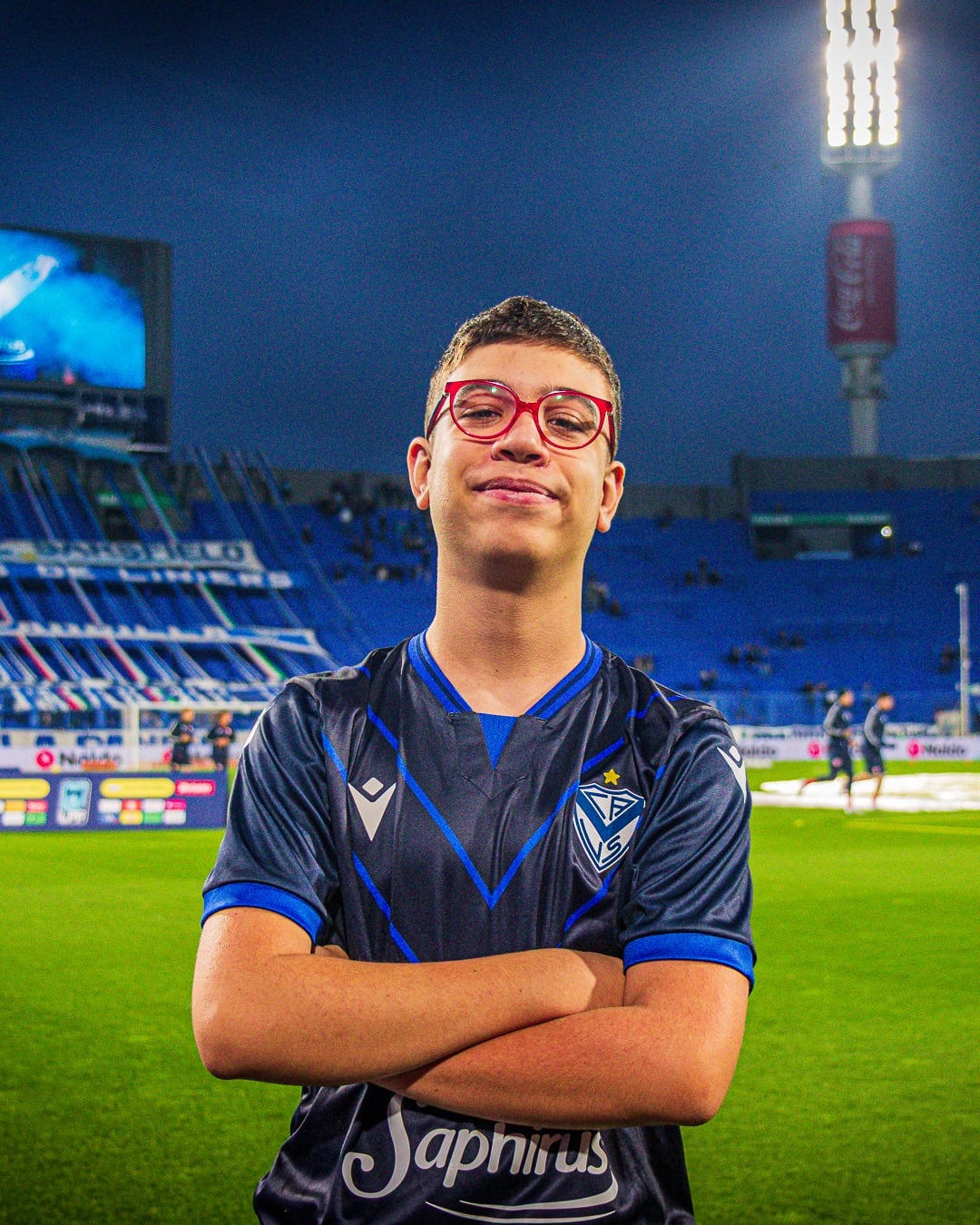 Faustino Oro estuvo presente en el estadio de Vélez para ver el partido frente a Independiente por el Torneo Clausura (Prensa Vélez)