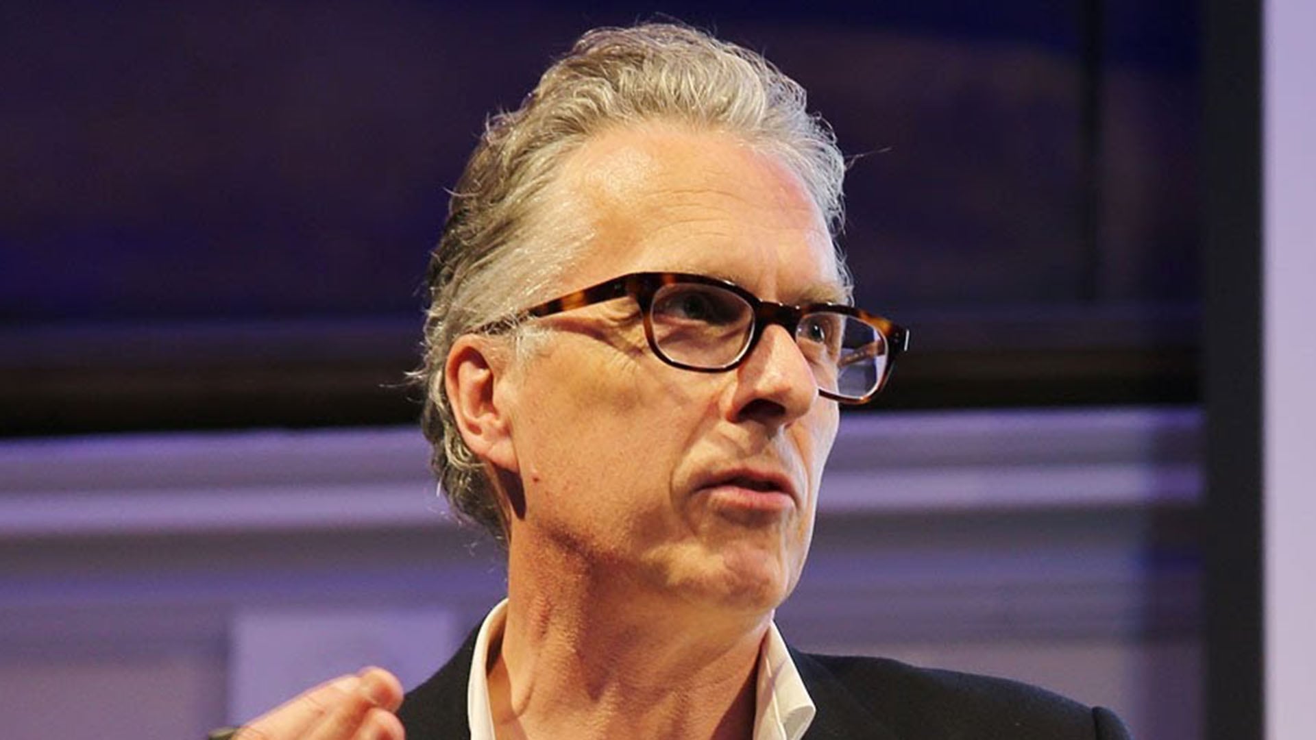 Edward Bullmore (Captura de video)