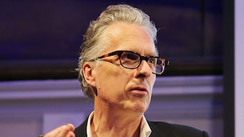 Edward Bullmore (Captura de video)