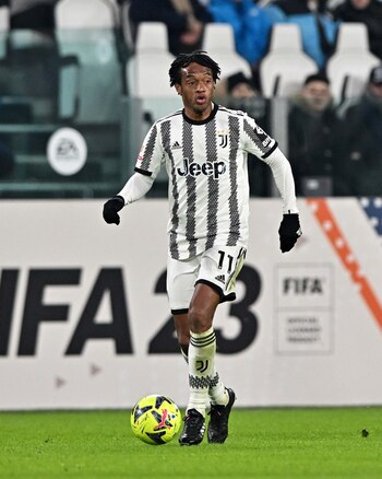 Juan Guillermo Cuadrado regresó a la actividad con Juventus y dejó buenas sensaciones. El colombiano se destacó en el ataque del equipo de Turín