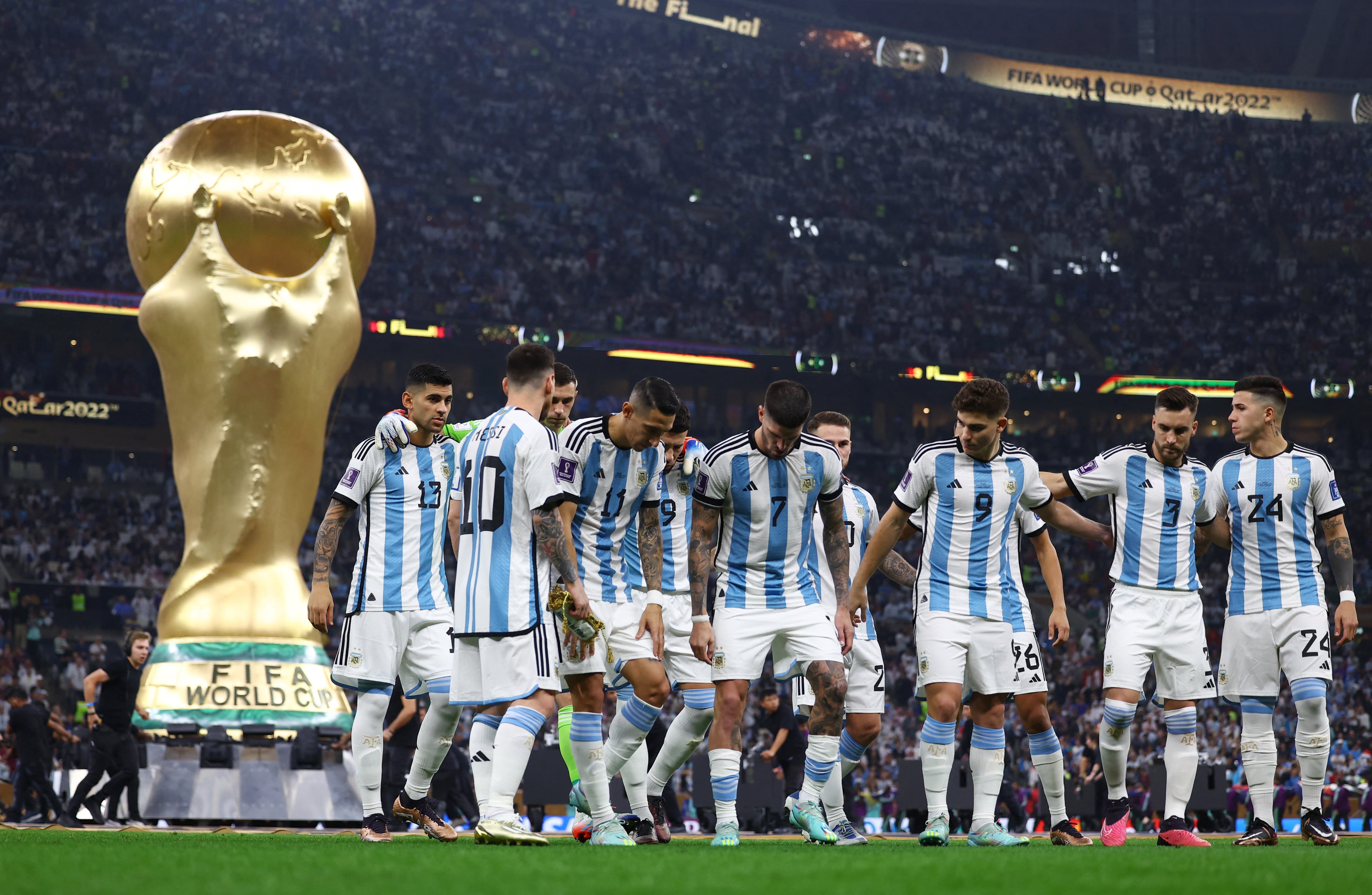 FIFA confirmó la indumentaria que vestirán Argentina y España en la gran final del Mundial 2026: el guiño a Qatar 2022 de la Scaloneta