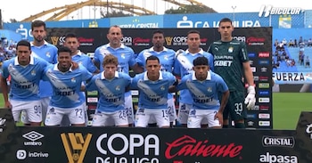 Hernán Barcos y Juan Manuel Cuesta debutaron con Sporting Cristal en el duelo ante Bentín Tacna Heroica.