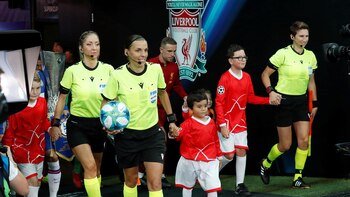 Agosto 2019. Juegan Liverpool y