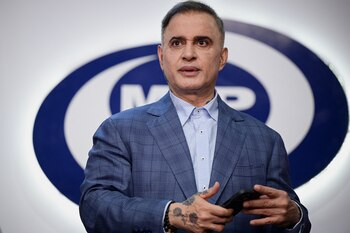 Tarek William Saab, fiscal