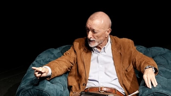 Pérez-Reverte invitará a Pablo Iglesias