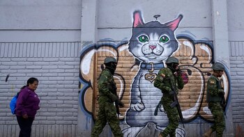 Ecuador cerrará sus fronteras durante