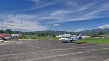 El Gobierno socializa el Plan Maestro de Aeródromos con talleres para trasladar 30 % de la conectividad aérea al interior del país