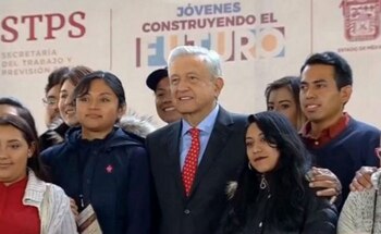 López Obrador en la inauguración