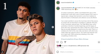 Esta fue la publicación en la que se conoció que la distinción a la camiseta del año 2024 fue otorgada al diseño de la edición centenario de la selección Colombia - crédito @classicfootballshirts/Instagram