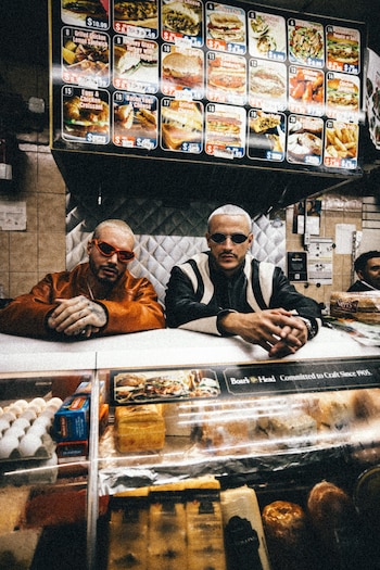 El videoclip de "Noventa" se