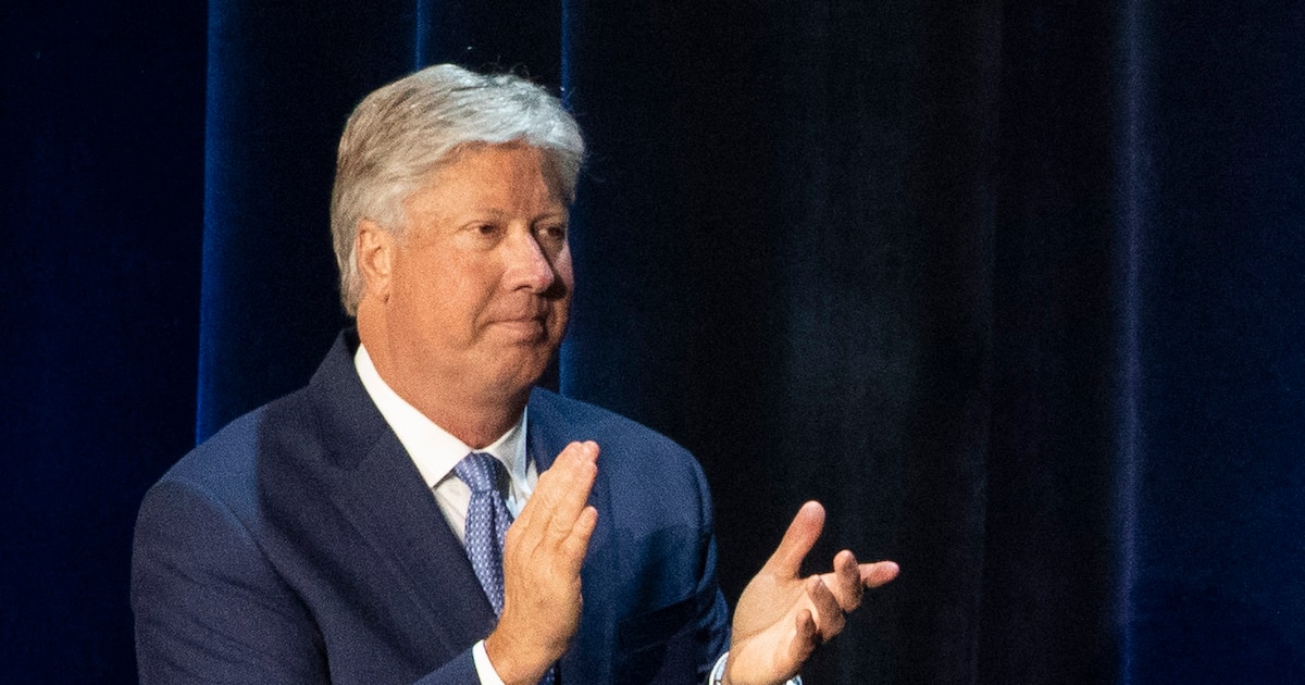 Robert Morris, pastor de la megaiglesia Gateway de Texas, se declaró culpable de abusar sexualmente de una niña