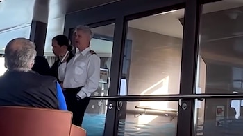 Vídeo | El momento en el que el capitán del MV Hondius, el crucero con hantavirus, informó sobre la muerte del primer pasajero: “El barco es seguro”