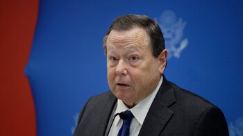 El embajador estadounidense William Duncan