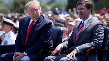 Donald Trump y el secretario