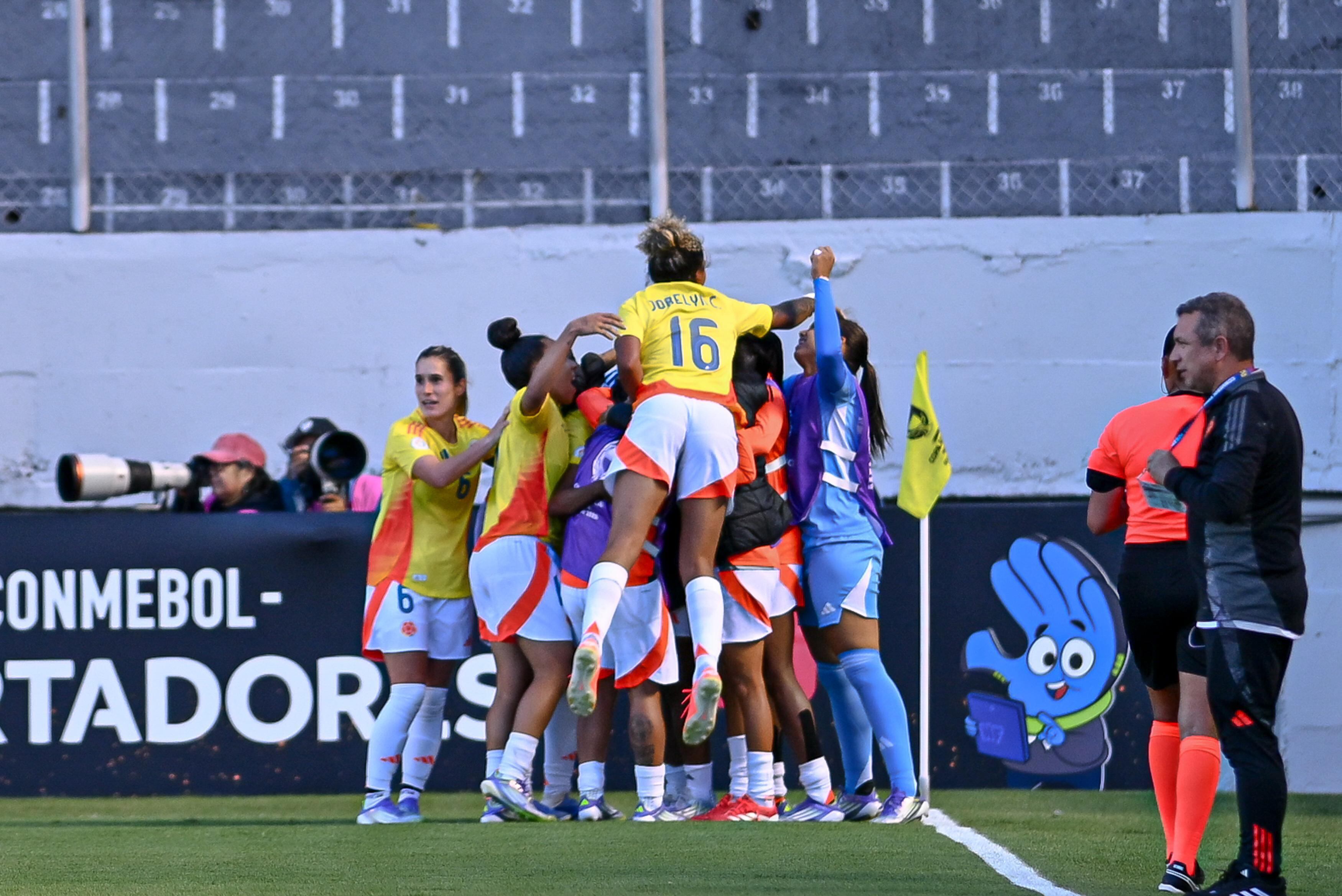 La selección Colombia goleó 8-0 a Bolivia en la fecha 4 de la Copa América Femenina - crédito Conmebol