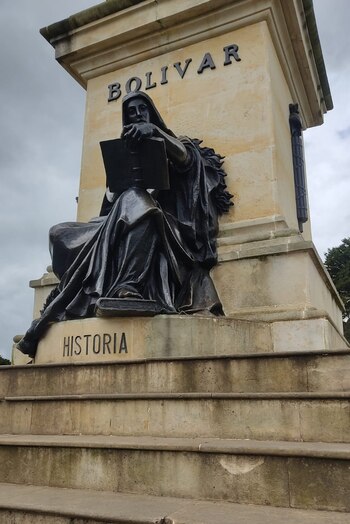 Puente de Boyacá: monumentos históricos,