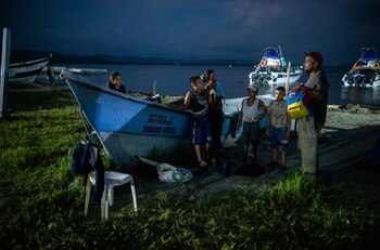 William Añez, a la derecha,