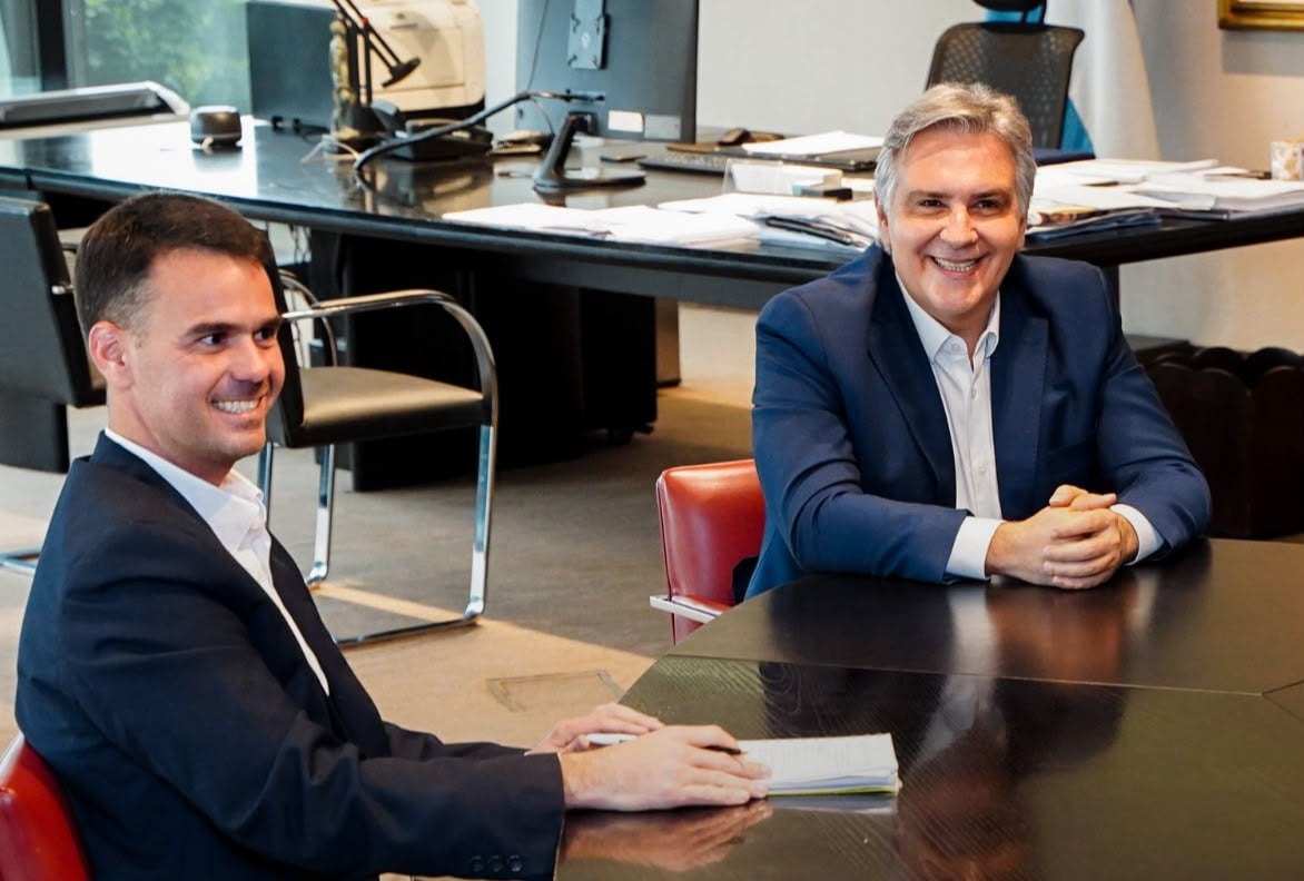 El Gobernador de Córdoba busca su reelección en el 2027