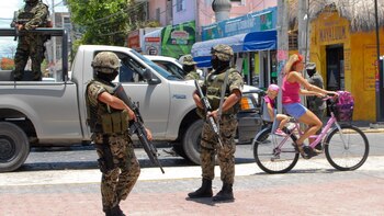 Ex embajador Negroponte cuestionó que