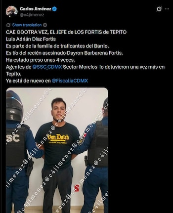 Luis “N” fue llevado ante el Ministerio Público después de presuntamente arrebatar un radio de comunicación a un policía durante el forcejeo. (X @c4jimenez)