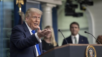 Trump defiende el "milagro económico"