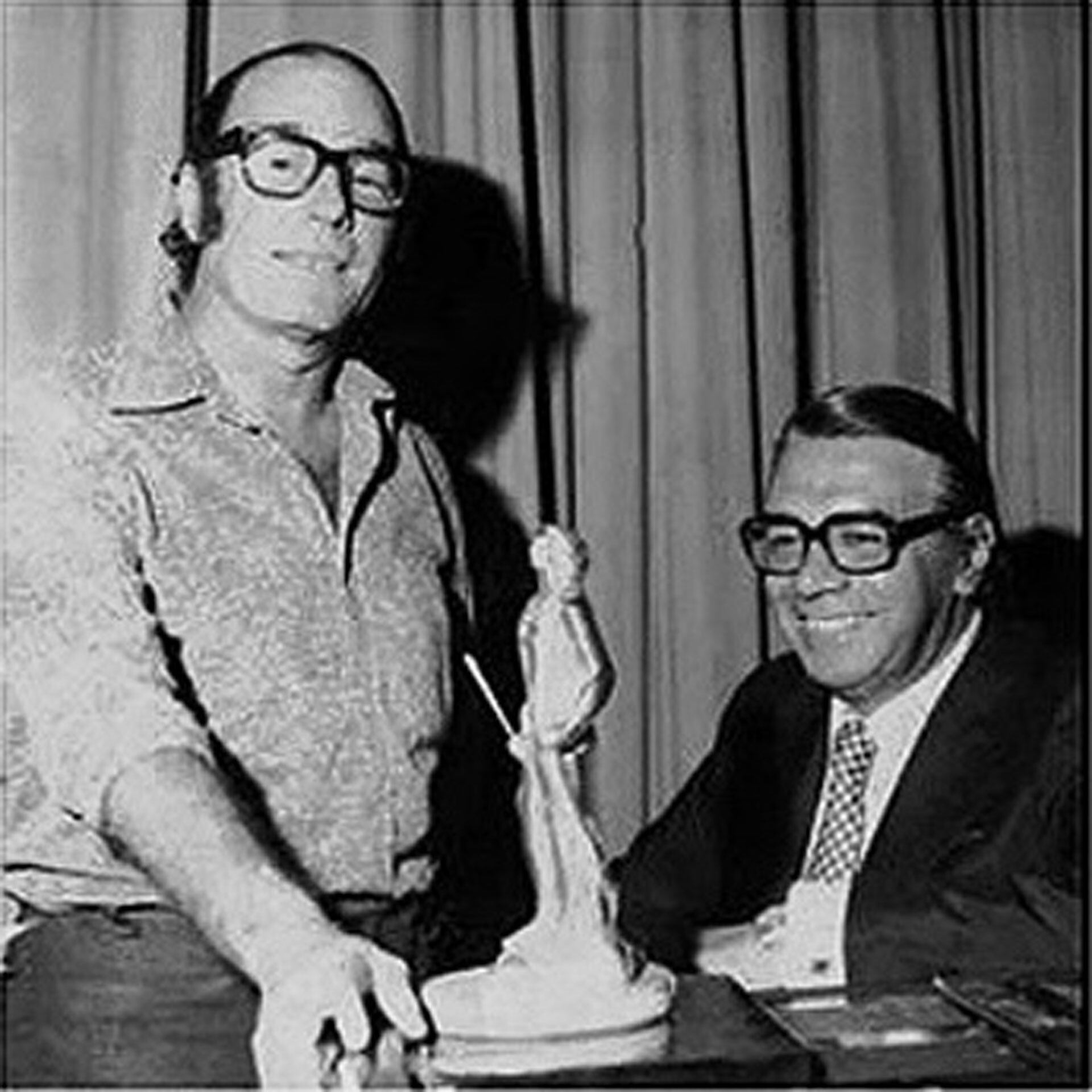 Félix Luna junto al compositor Ariel Ramírez