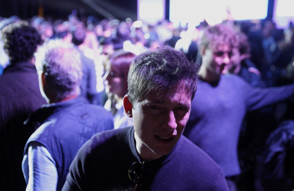 La Libertad Avanza inicia su campaña bonaerense: análisis y desafíos en la previa electoral