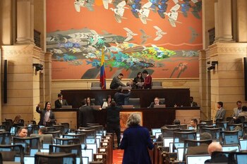 Hubo congresistas que se abstuvieron