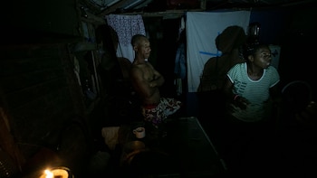 En medio de la oscuridad