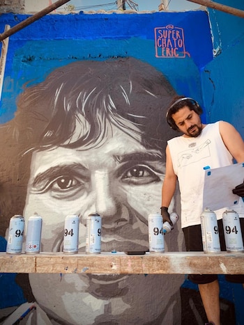 María Reiche vuelve a Berlín: el mural de un artista peruano que une memoria, patrimonio y arte urbano