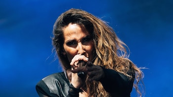 Malú se entrega a su público en Chiclana: "Este concierto es para vosotros"