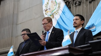 Congreso de Guatemala reabrirá este miércoles el debate del subsidio a combustibles y las objeciones de Allan Rodríguez