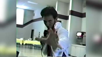 De conspiraciones y cartas tóxicas: cuando un imitador de Elvis Presley fue detenido por intentar asesinar al presidente de EE.UU.