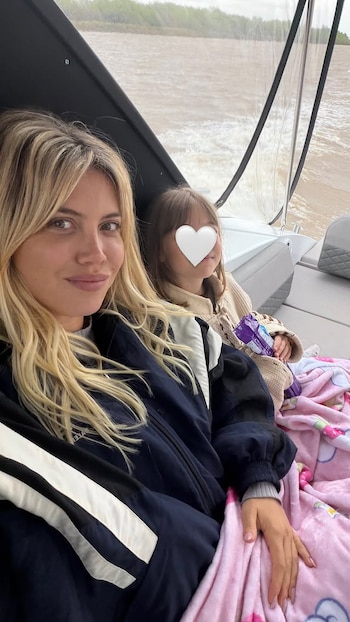 Wanda Nara y sus hijas disfrutaron de un paseo por el Delta de Tigre